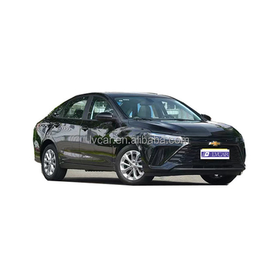 Усовершенствуйте свое путешествие с электрическим кожаным интерьером Chevrolet Cruze Compact Sedan