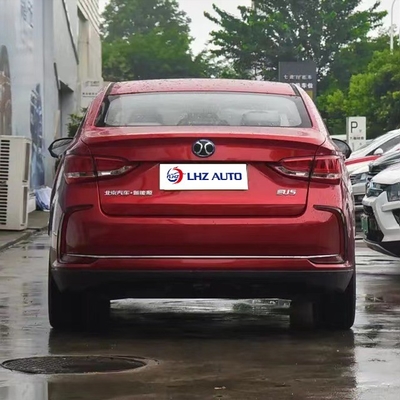 Автомобиль для такси с 5 дверями и 5 сиденьями 100% электромобиль идеально подходит для европейского и американского рынков