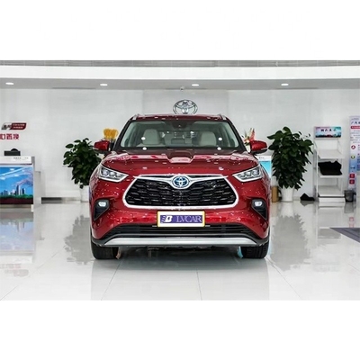 Опыт будущего вождения с 2023 Toyota Highlander сенсорный экран