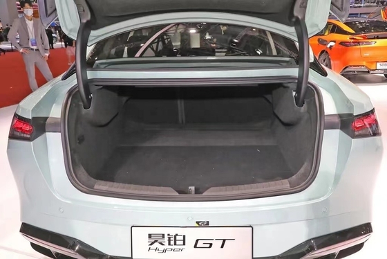 Hyper GT - это идеальное сочетание стиля и производительности в электромобиле