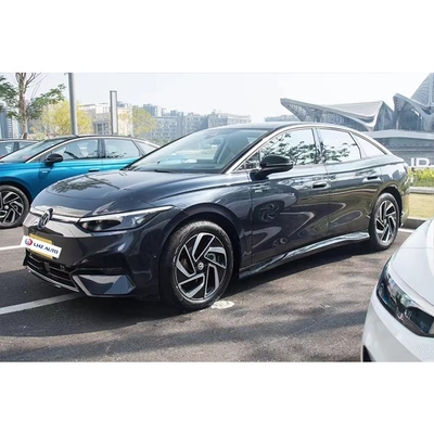 ID7 Первый седан в серии Volkswagen ID с максимальной мощностью 150 кВт и 45 сиденьями