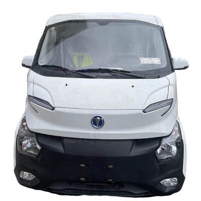 Белый грузовик Feidi Q2V с автоматической системой подъема и дальностью 250 км