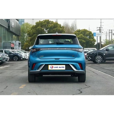 BYD Dolphin Long Range чисто электрический автомобиль с максимальным крутящим моментом 180 Нм и пятью дверями