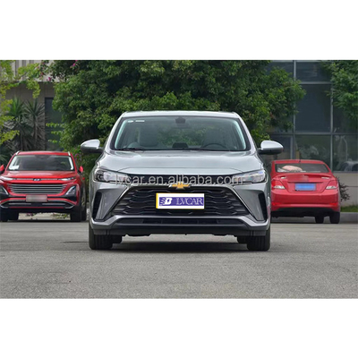Электрическое переднее окно и ESC 2022 Chevrolet Monza Hybrid с темным кожаным интерьером