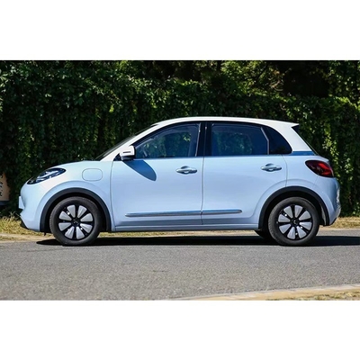Энергетический автомобиль 2024 Wuling Bingo Электрический внедорожник с дальностью 410 км и литий-ионной батареей