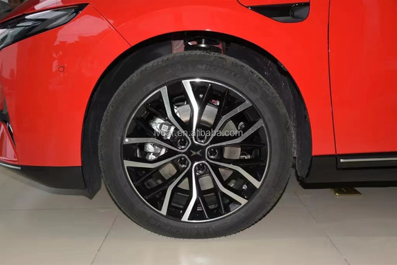 Роскошный автомобиль Xpeng P5 - энергомобиль 2023 года, который выведет электромобили на новый уровень