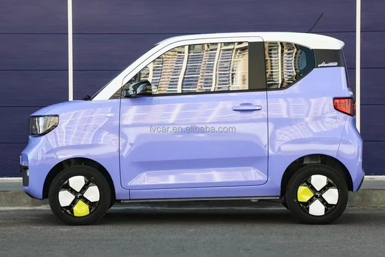 120-170 км круизного диапазона Wuling Mini электрический автомобиль с 3-дверной 4-местной структурой кузова