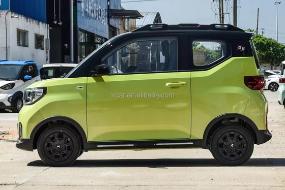 120-170 км круизного диапазона Wuling Mini электрический автомобиль с 3-дверной 4-местной структурой кузова