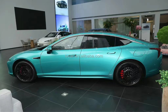 2023 Nezha S 650 Luxury Electric Sports Sedan с 4 цилиндрами и 25001-50000 миль