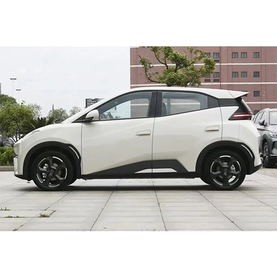 4-метровый 5-местный небольшой внедорожник BYD Seagull Mini с дальностью 405 км и 0,5 часа подзарядки