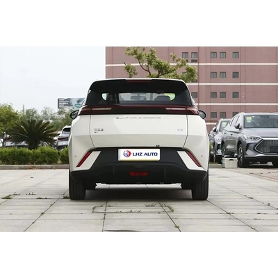 4-метровый 5-местный небольшой внедорожник BYD Seagull Mini с дальностью 405 км и 0,5 часа подзарядки